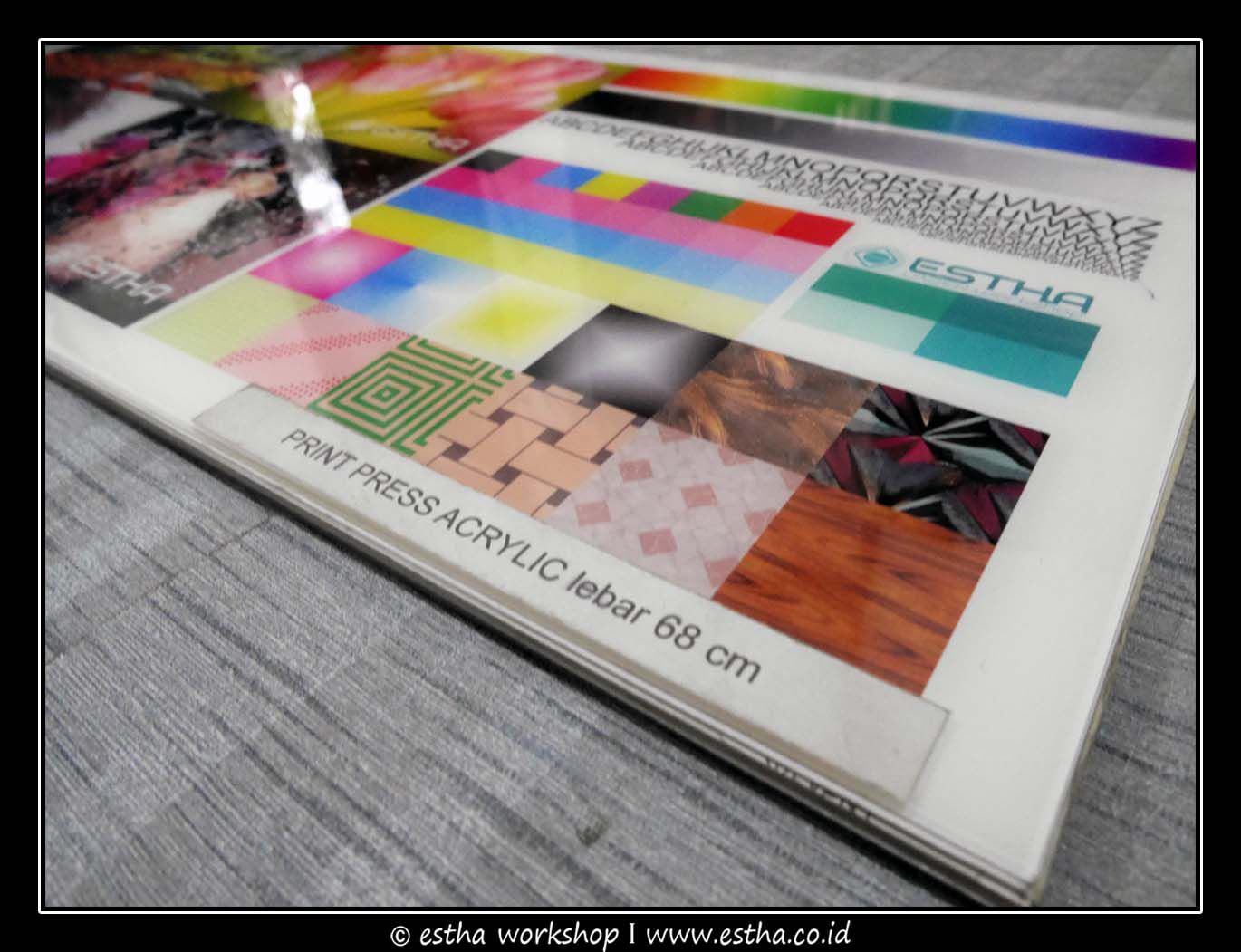 Print dan dipress dengan bahan acrylic Print - Press Acrylic